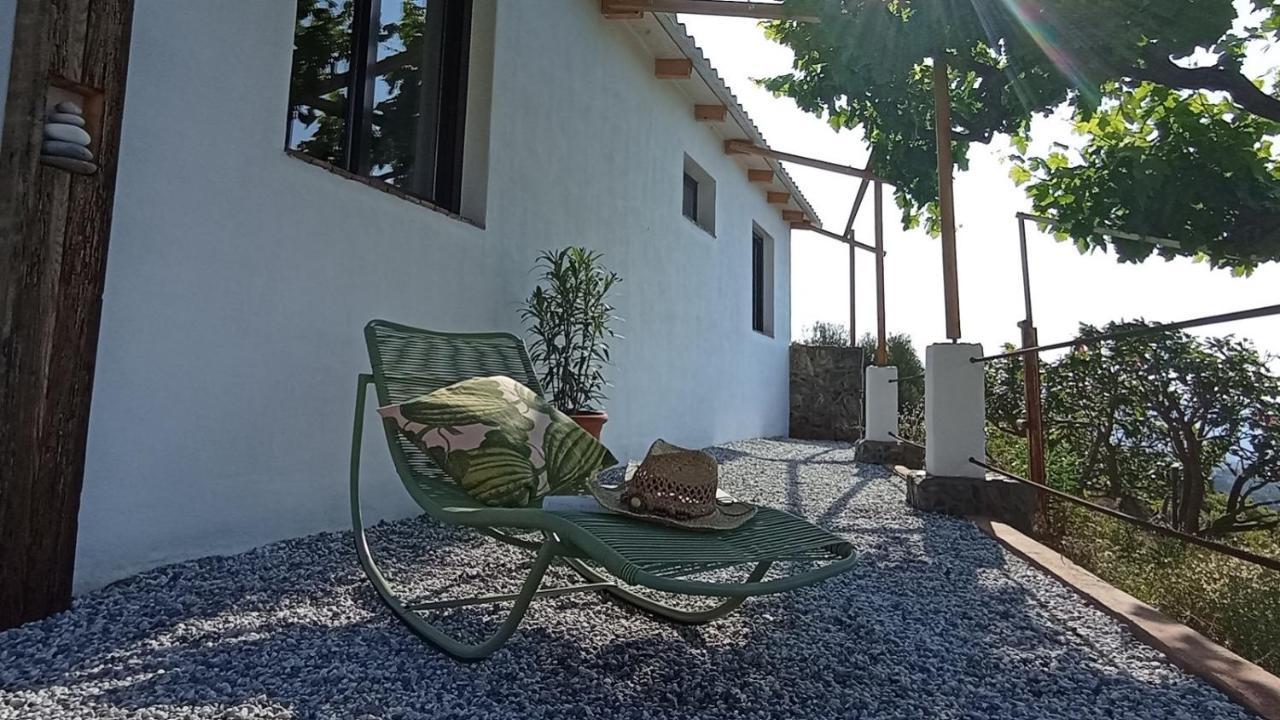Casa Maliyaa Apartment Almáchar Екстериор снимка